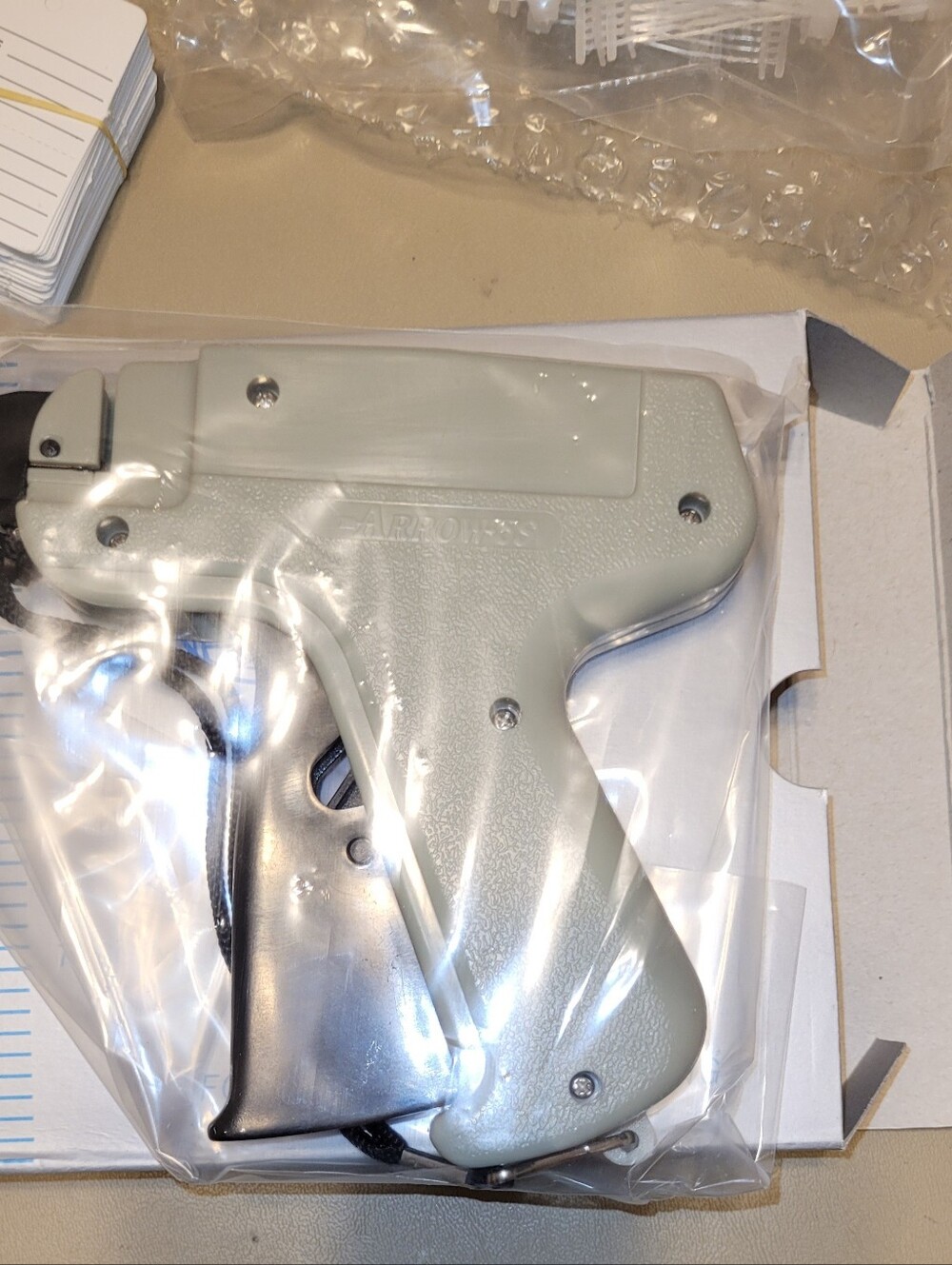 3 Arrow Pricing Guns White & Silver Price/Tag & Plastic Ties. - Picture 3 of 7